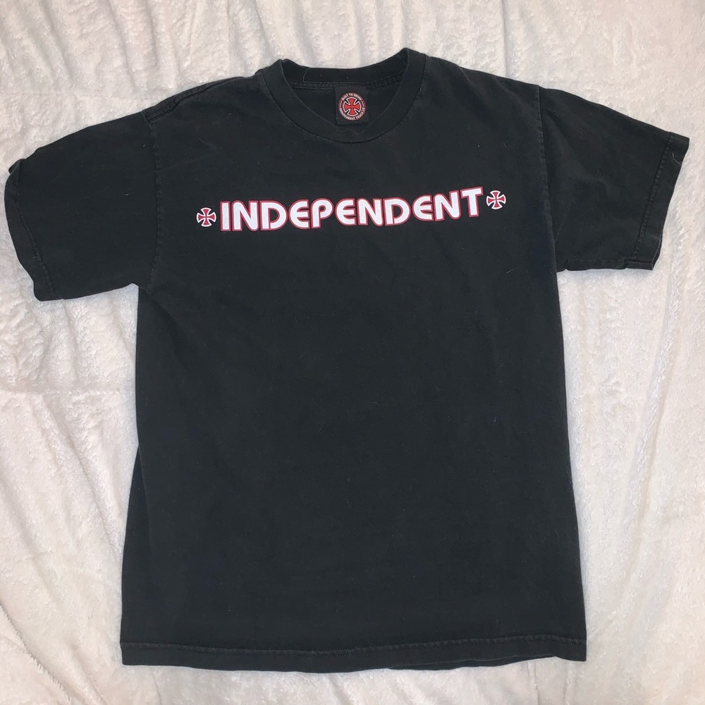 Independent T-shirt